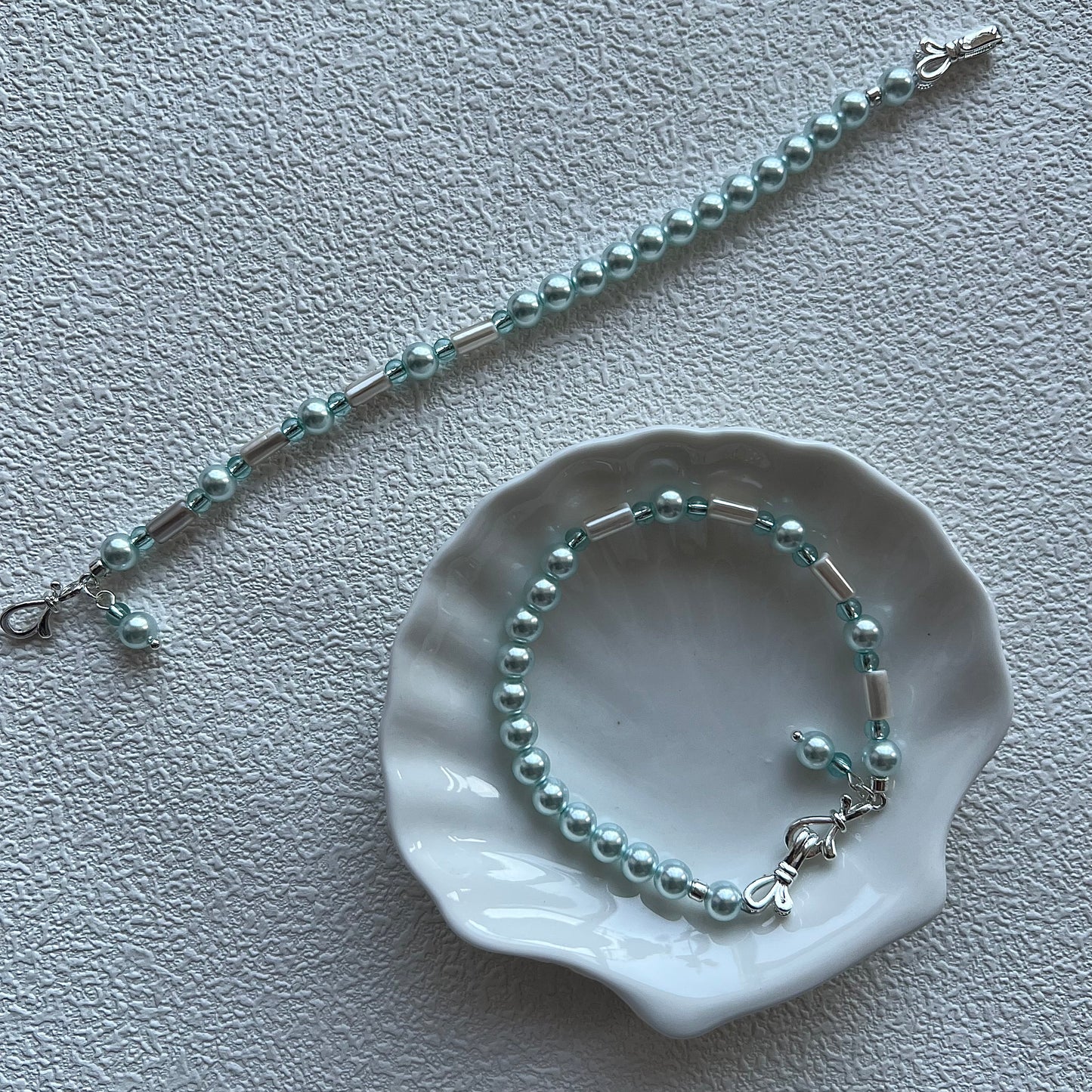 Coastal Breeze Essence Bracelet | Crystal Pearls and Shell Beads With Easy Clasp