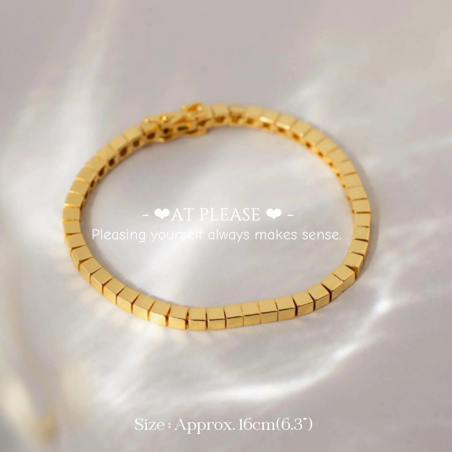 Klassisches Armbandset aus 18 Karat vergoldetem Edelstahl – schick und vielseitig