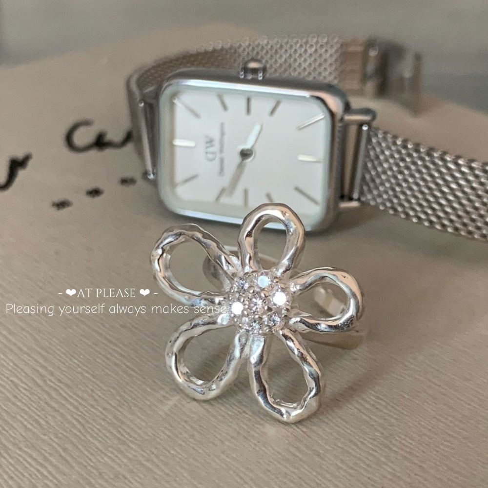 Silberner strukturierter Blumenring – Seoul Chic Openwork