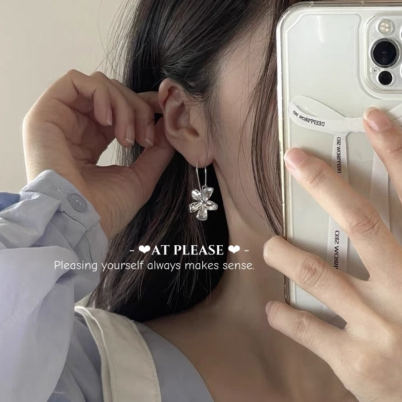 S925 Flower Pendant Earrings - Light Luxury Niche Design