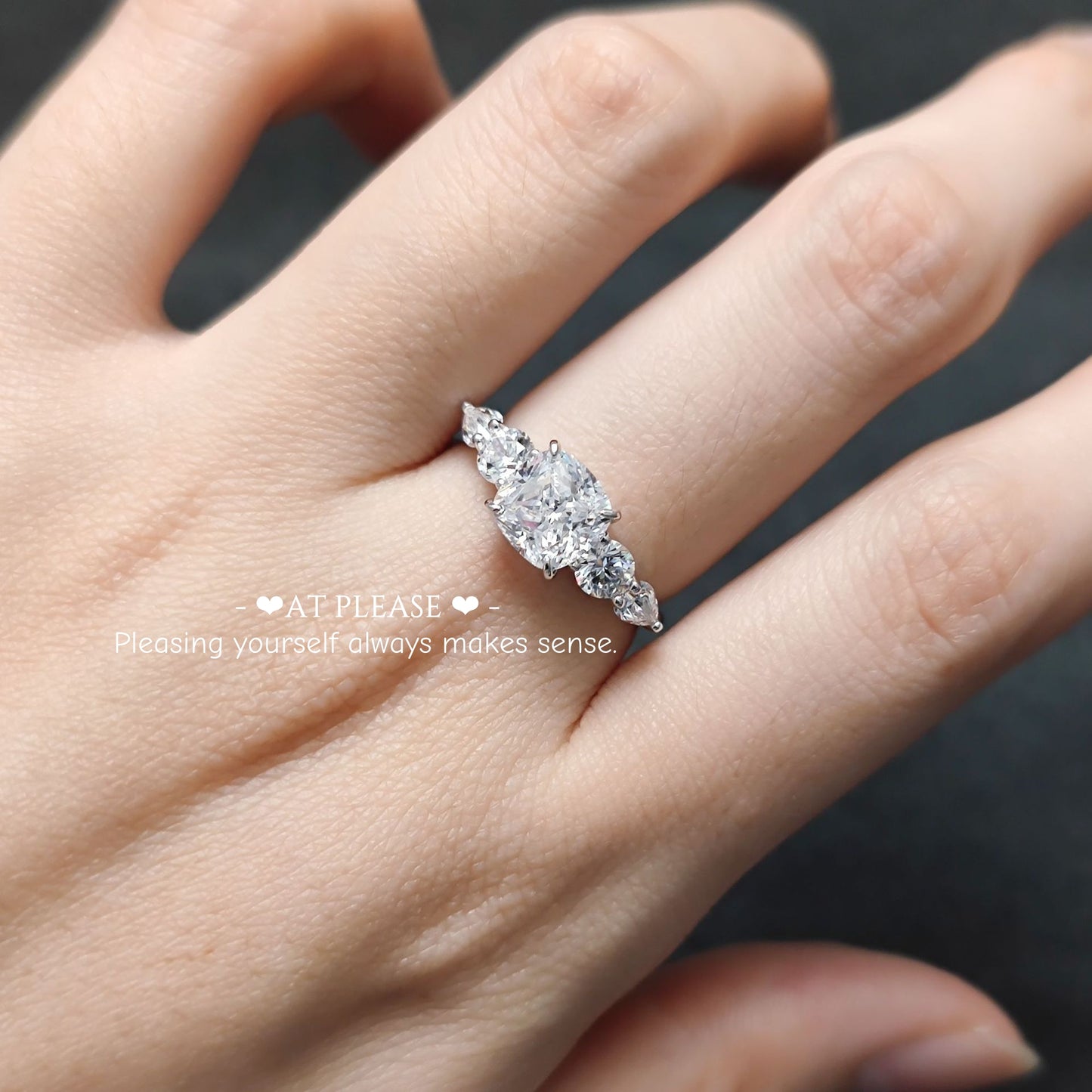 S925 Sterling Silber 2,0 ct. Moissanit Ring | Kissenschliff | Luxusschmuck - Ehering