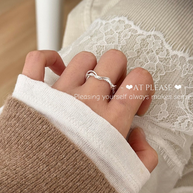 Minimalistischer durchbrochener Ring aus S925 Sterlingsilber mit Blumenkranz | Ins Style