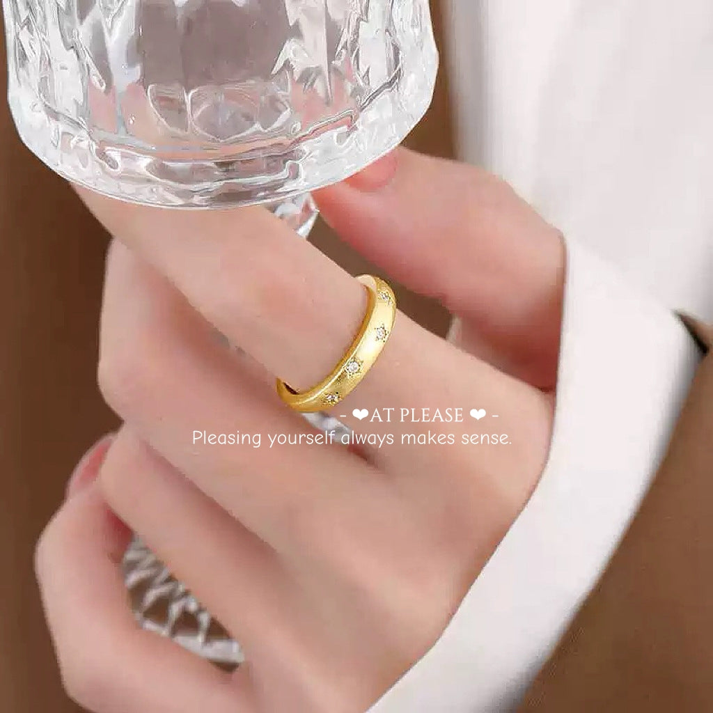 Minimalistischer Sternring | Vergoldeter Zirkonia-Schmuck