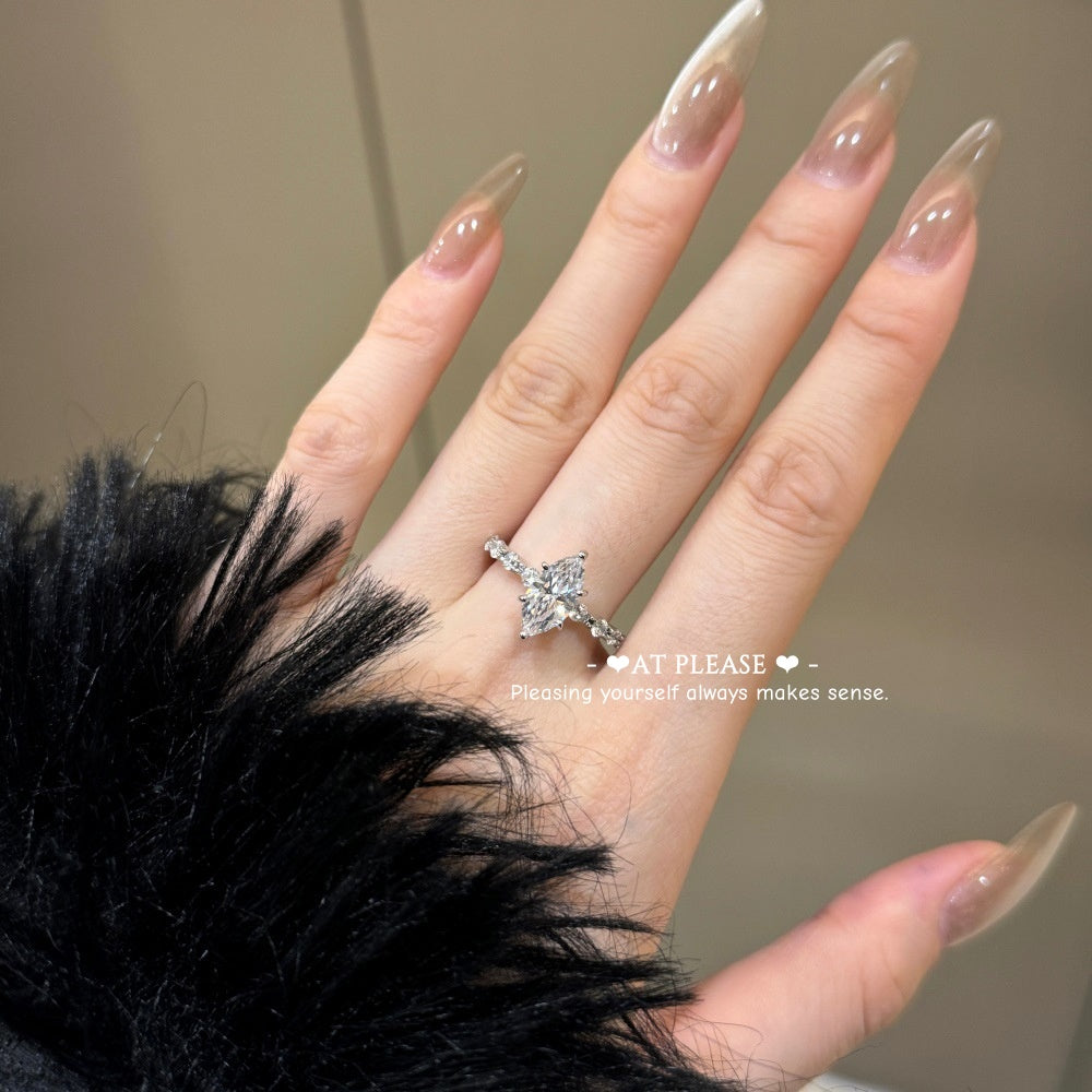 925 Silber Marquise Zirkon Ring – Schlankmachender einzigartiger Handschmuck