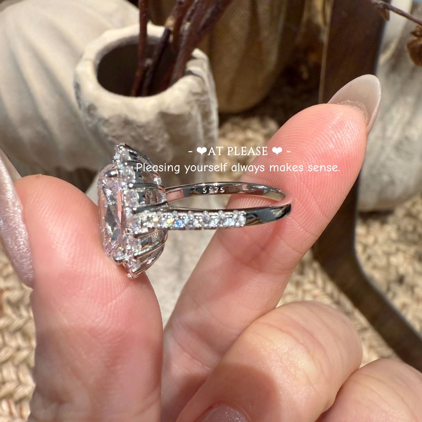 Ovaler Zirkonring aus 925er Sterlingsilber – Funkelnder Hochzeitsschmuck