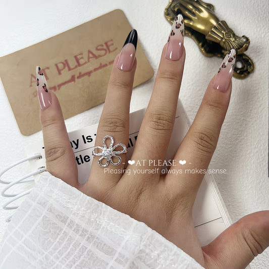 Silberner strukturierter Blumenring – Seoul Chic Openwork