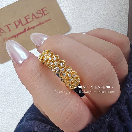 Barocker Ring aus Goldspitze | Erschwinglicher Luxus