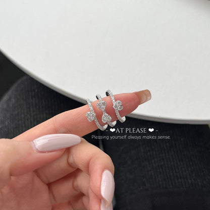 Ring aus 925er Sterlingsilber mit Kleeblatt-Anhänger und Zirkonia | Vielseitiger, stapelbarer Schmuck