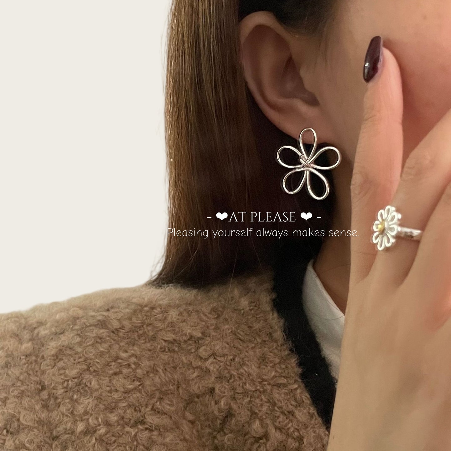 S925 Sterling Silver Large Flower Minimalist Earrings - Korean-Style Ins Niche Design