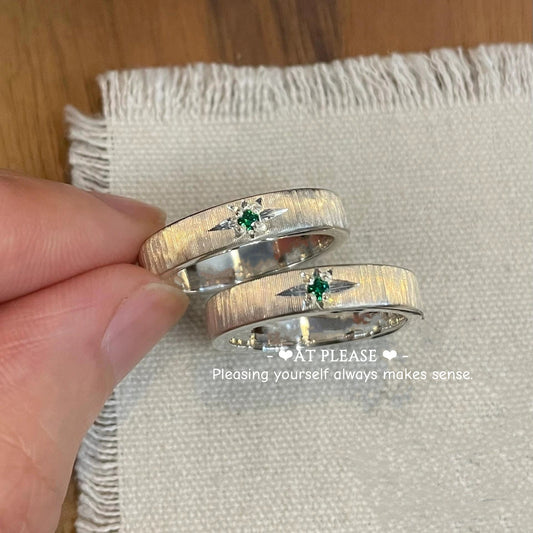 S925 Silber Sternengebürsteter Ring – Smaragd Zirkon Koreanisch Minimalist
